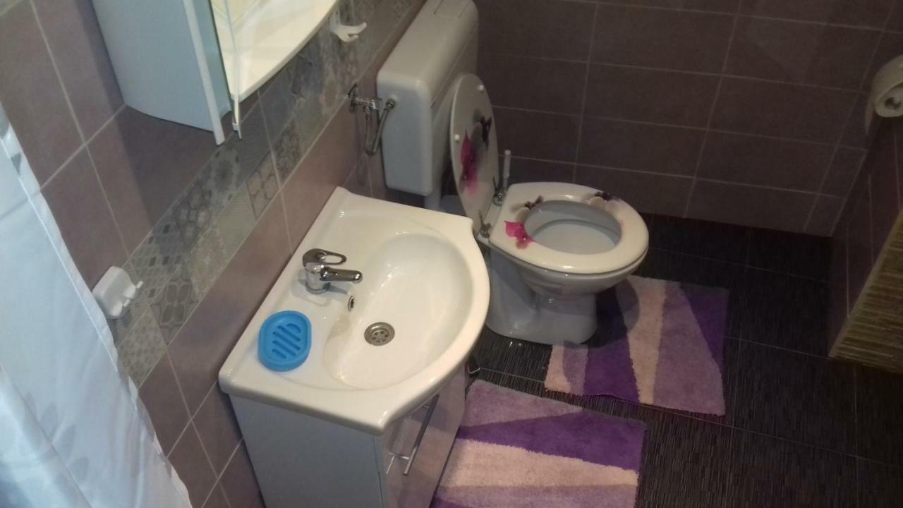 غييكا Studio And Rooms Korzo المظهر الخارجي الصورة