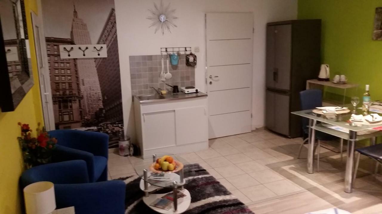 غييكا Studio And Rooms Korzo المظهر الخارجي الصورة